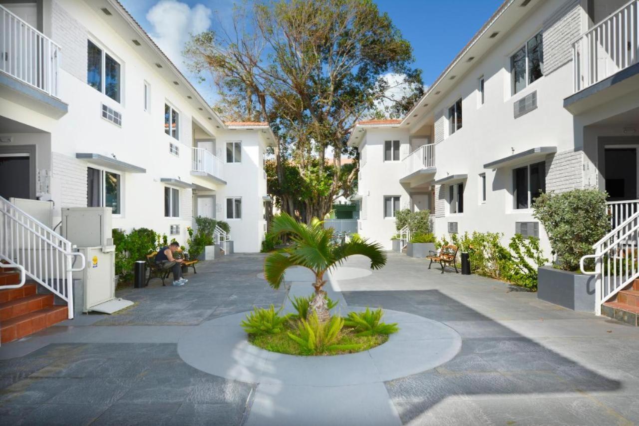 North Beach Steps To Sea Miami Apartment With Free Parking Family And Pet Friendly Miami Beach Bagian luar foto
